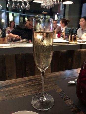 SCARLETT CAFE& WINE BAR