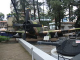 A-1 SKYRAIDER��