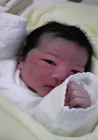 6144230f.jpg