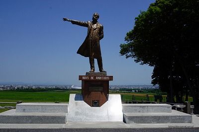 クラーク像