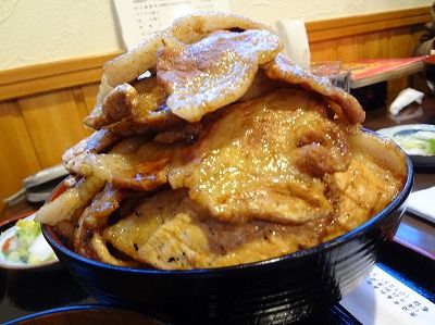炭焼豚丼 空海