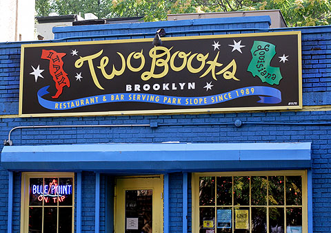 ブルックリンのクレオール料理、Two Boots