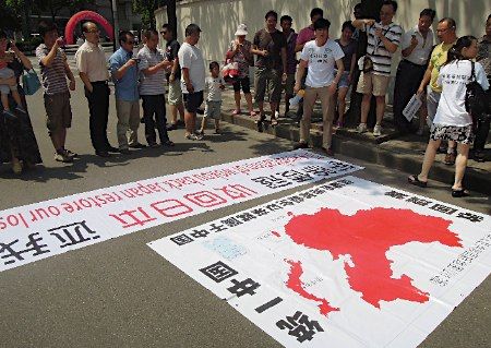http://livedoor.blogimg.jp/abechan_matome/imgs/a/e/aedf2847.jpg