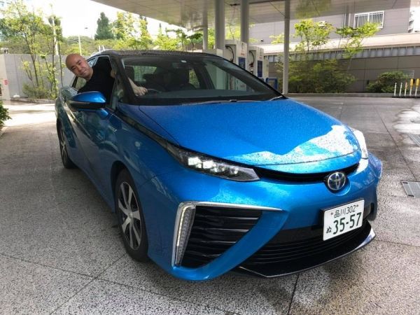 723万円の水素自動車を“タダ”で購入。さらに取得税や特例で保有期間の自動車税が全額無料というオマケ 補助金半端ない