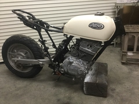 ☆エイプ100☆エンジンftr223 ☆弱未完成☆ エイプ100 FTR223エンジン フレーム加工 : ☆abelabo☆セロー系ワイド