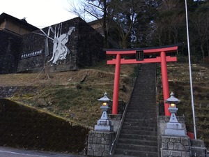 2017021819-13