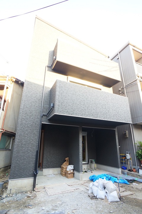 10.9①