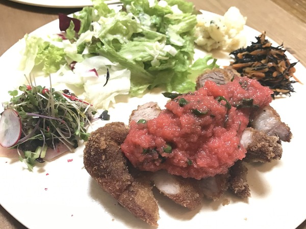 燕食堂