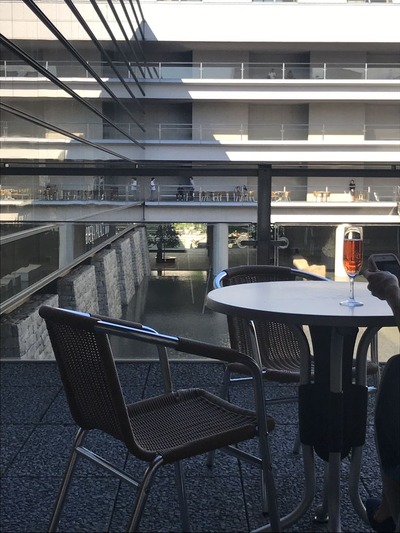 新国立劇場