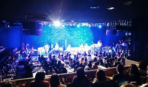 B'z TAK MATSUMOTO&DANIEL HO 2017 ツアートラック Tak Matsumoto｜ARTISTS｜BLUE NOTE TOKYO