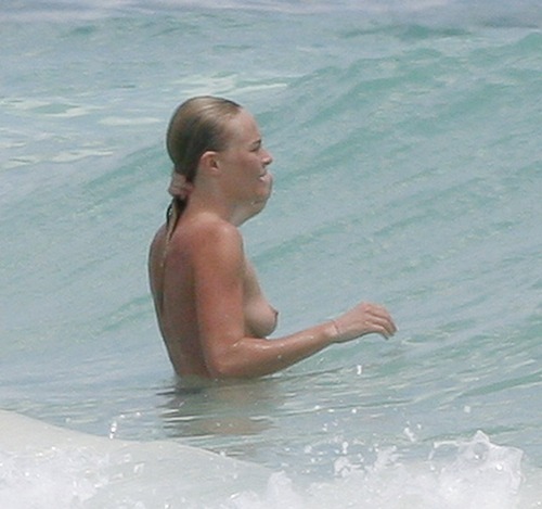 Kate Bosworth Topless on the Beach in Mexico c02