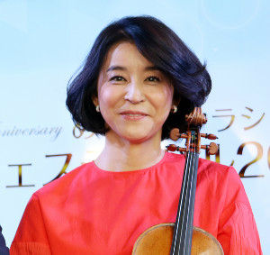 高嶋ちさ子