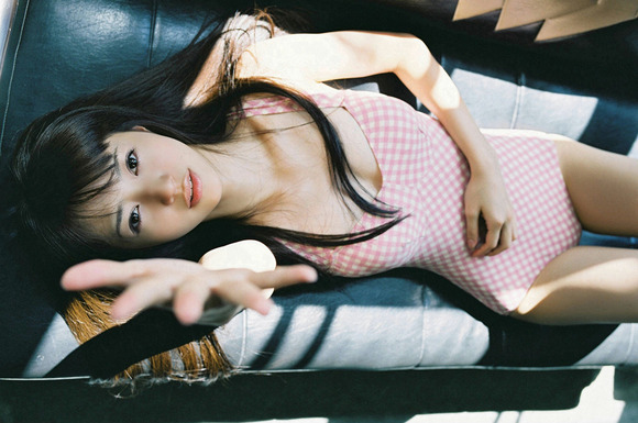 逢沢りなのエロ画像002