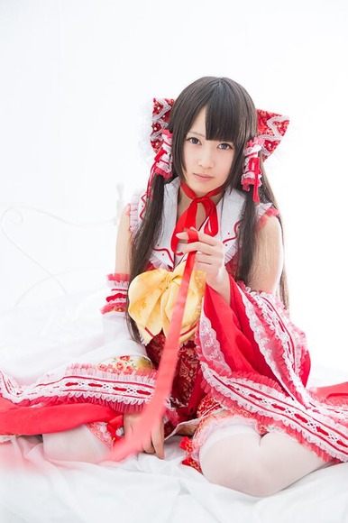 kosupureiya-_futomomo003