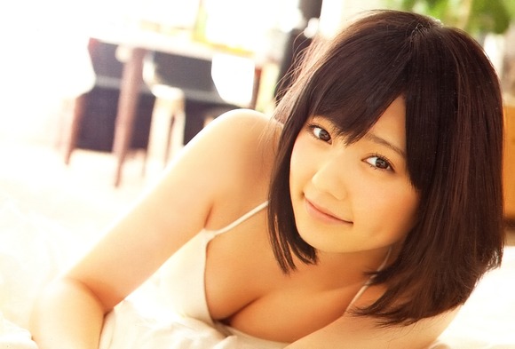 島崎遥香のBカップおっぱい画像043