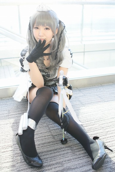 kosupureiya-_futomomo008