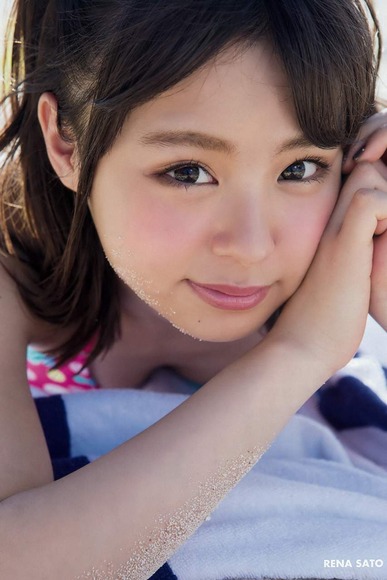 佐藤麗奈の画像008