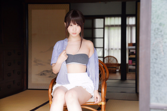 180724伊織もえのちょいエロ自撮り画像009