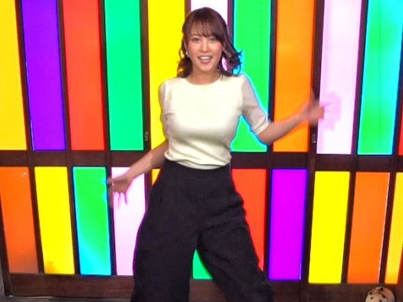 テレビ東京アナウンサー鷲見玲奈 乳揺れダンス