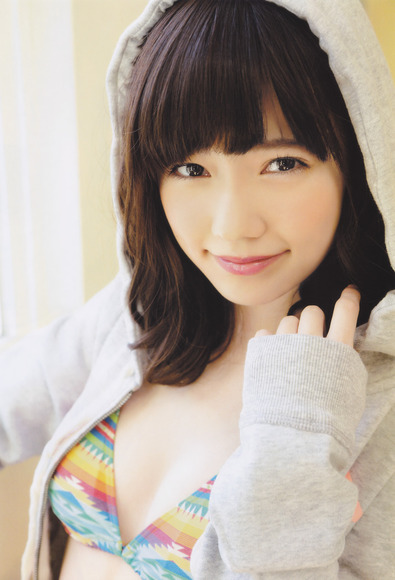 島崎遥香のBカップおっぱい画像030