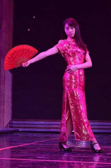 乃木坂４６のチャイナドレス画像007