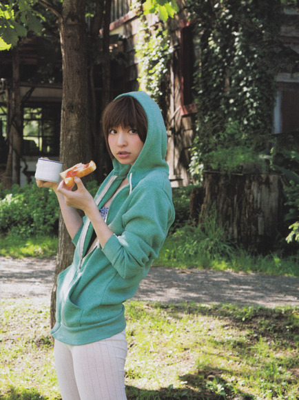 140318篠田麻里子003