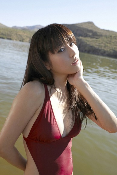 131119杉本有美015