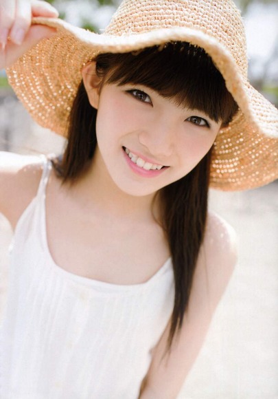 AKB岡田奈々のグラビア画像062
