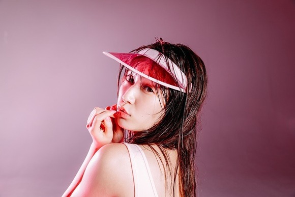 170803吉田朱里の透明感グラビア画像006