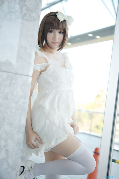 kosupureiya-_futomomo036