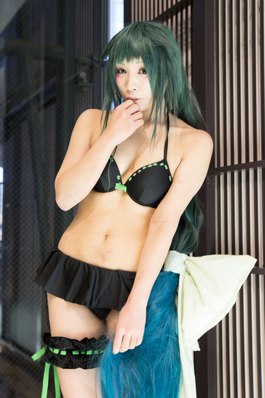 kosupureiya-_futomomo028