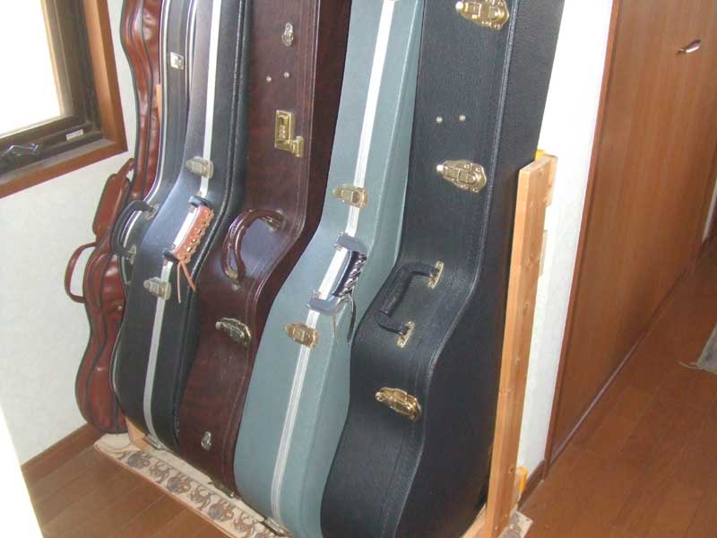 ギター たくさんあるギターの収納の仕方に困ったら 収納