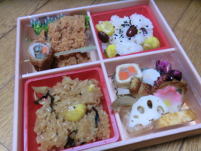 �������