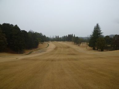 岐阜関カントリー倶楽部西コース1番