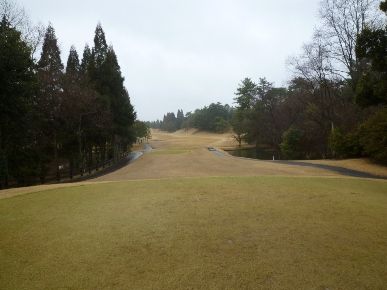 岐阜関カントリー倶楽部西コース16番