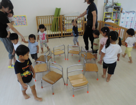 明石 保育園 椅子取りゲーム