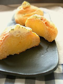 まるごとじゃがいもパン