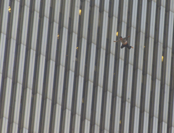 September11_attacks_12