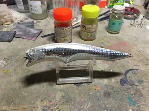 コスケ110Fのこのカラーいいよね〜〜【ルアー リペイント アガケ120F】