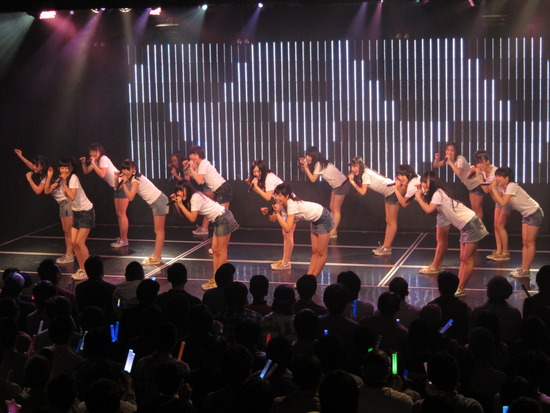 アーモンドクロワッサン計画歌唱