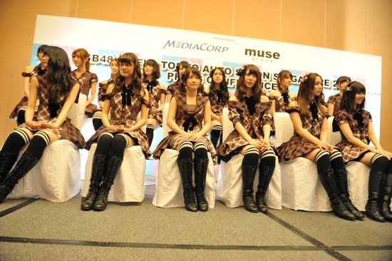 482693_182374078580017_680990576_n