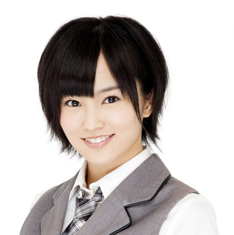 山本彩