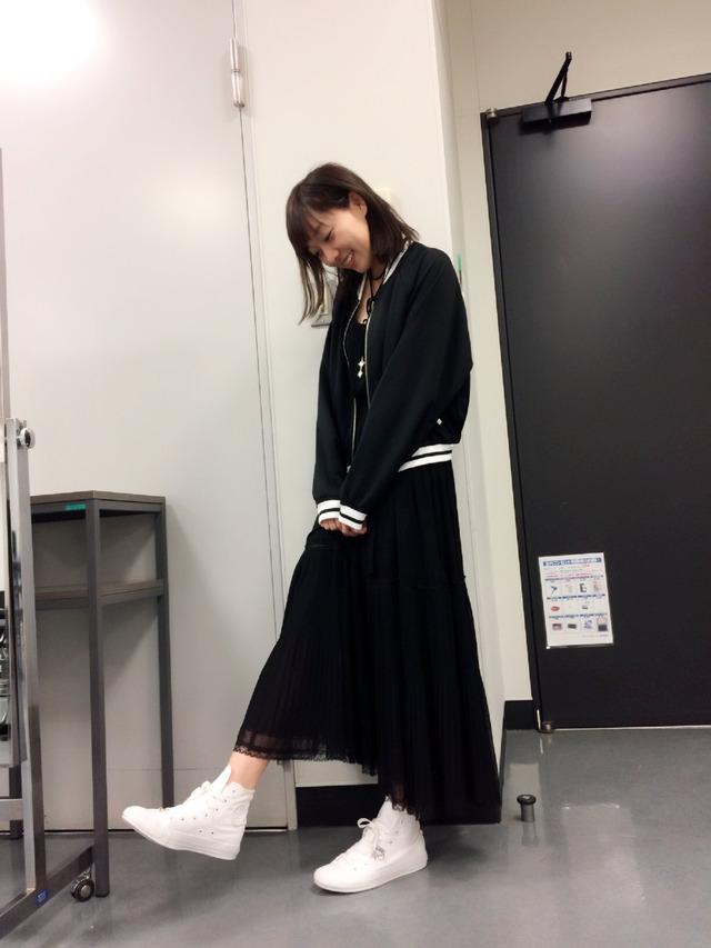 Cs-DWptUkAA_9eM_orig