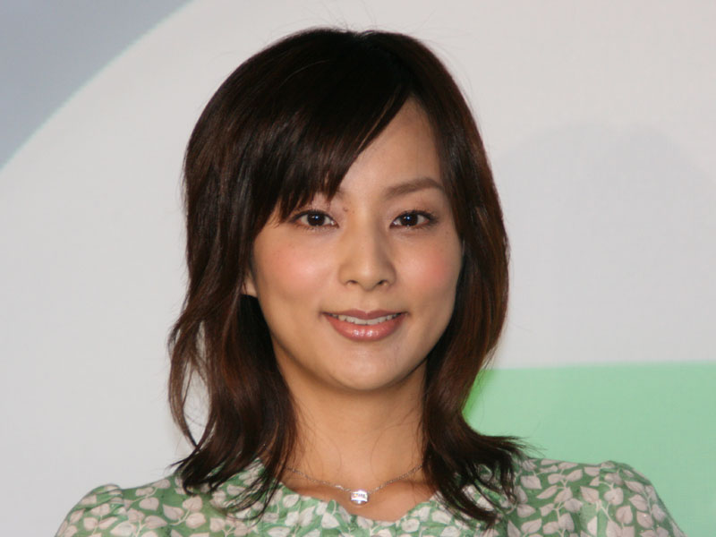 松坂大輔、嫁の柴田倫世と子供をボストンに残し単身赴任!→帰国しない妻に2chで批判殺到・・・(ソフトバンク入団会見動画・画像あり) : NEWSまとめもりー|2chまとめブログ 松坂大輔、嫁の柴田倫世と子供をボストンに残し単身赴任!→帰国しない妻に2chで批判殺到・・・(ソフトバンク入団会見動画・画像あり) : NEWSまとめもりー|2chまとめブログ