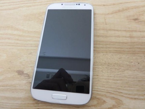 1001642443320140908164108_1