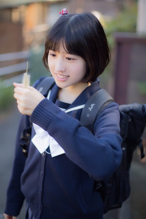 CxW_RksUsAEdHm-