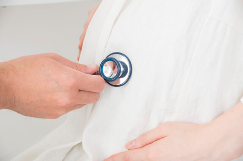 pregnancy-examination