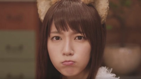吉岡里帆3-1280x720