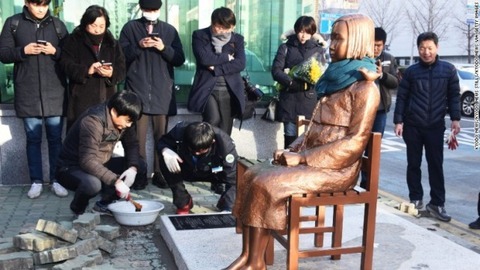 south-korea-comfort-woman-statue-busan