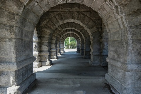 arches-3877282_640
